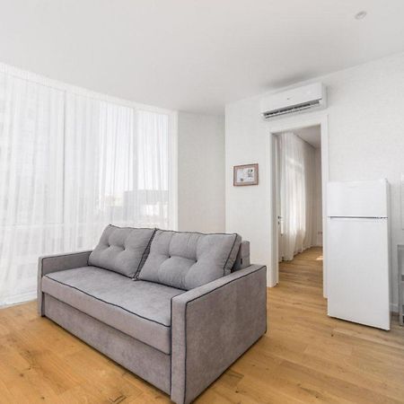 Gagarin Plaza Design Apartment Odessa Exterior foto